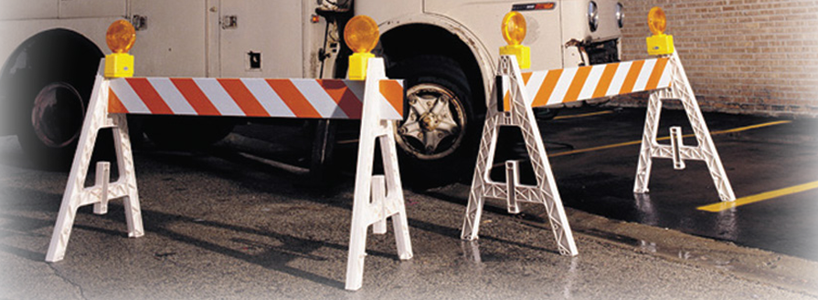 Cortina Barricade w/ 6' Boards (Sold in Indivual parts)